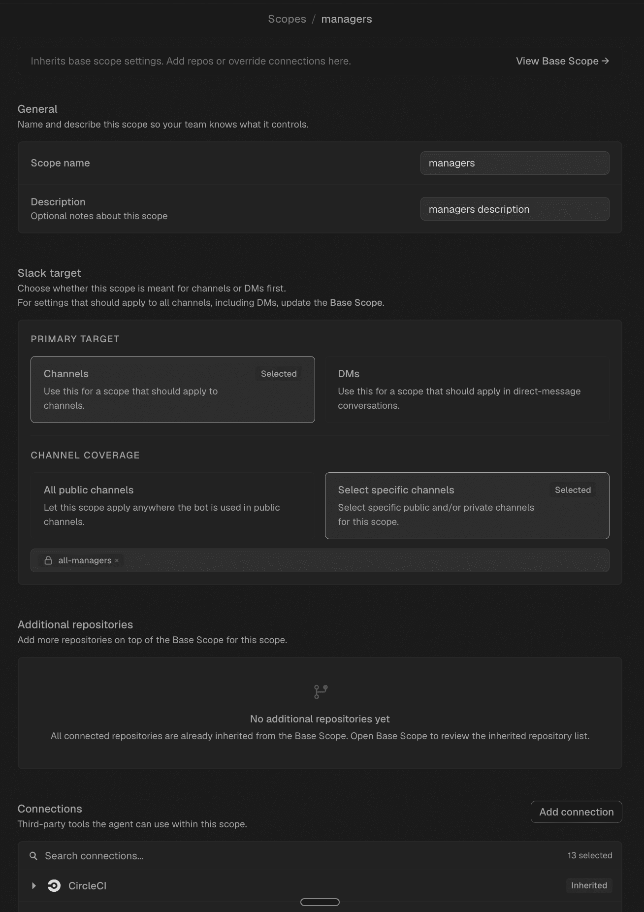 プロジェクト作成用のダークモードUI。名前、URL、ビルドステップ、設定のフィールドが表示されている。